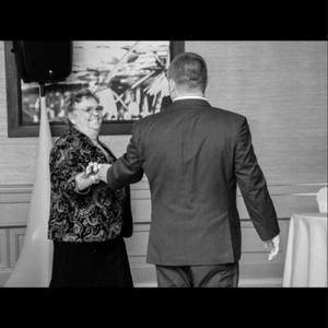 Meet your Posher, Levi